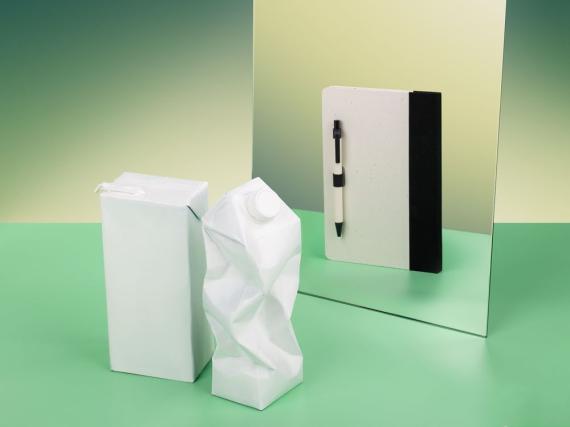 Ручка шариковая MilkMake, черная