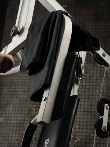 Спортивное полотенце Vigo Small, черное