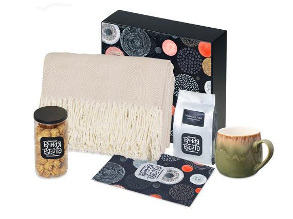 Подарочный набор «Re:y. Haven»  с пледом, кружкой и чаем