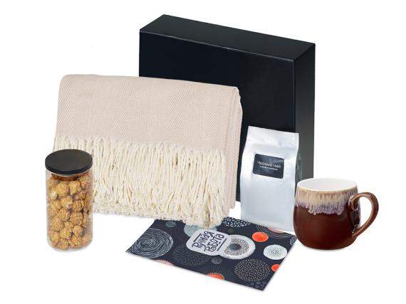 Подарочный набор «Re:y. Haven»  с пледом, кружкой и чаем